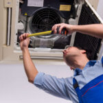 أهمية صيانة تكييف الهواء قبل حلول فصل الصيف صيانة تكييف فني تكييف مركزي الكويت